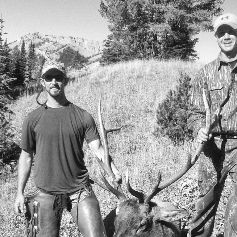 Wyoming Elk Hunting Outfitters